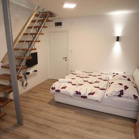 Apartments Rooms Paromlin Centar Zagreb Extérieur photo